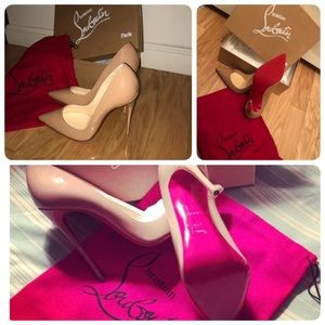 Christian Louboutin So Kate Heels